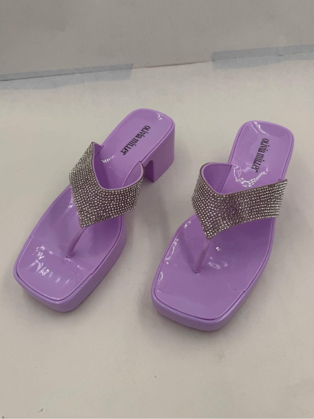 Olivia Miller Gelly Lilac Rhinestone Chunky Platform Thong Sandal, Ladies Size 7 - Picture 3 of 16